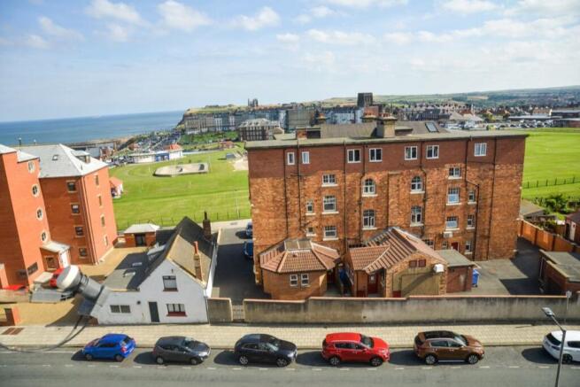 2 bed Apartment for sale Image 12