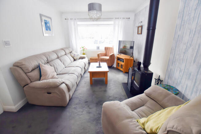Dining Lounge 6