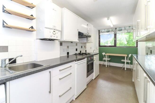 Kitchen/breakfast rm