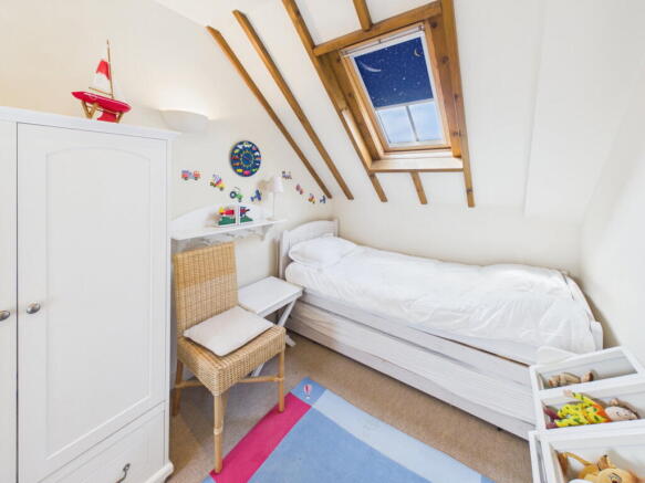 3 bed Barn Conversion for sale Image 11