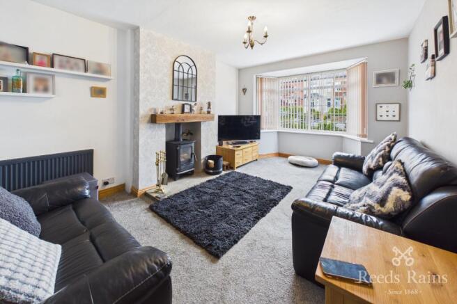 3 bed Semi-Detached for sale Image 6