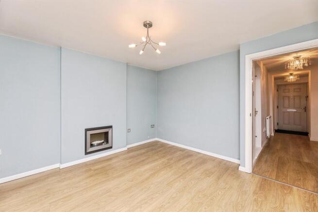 3 bed Detached for sale Image 10