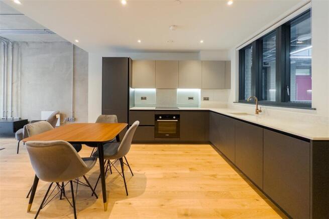 (Main)
