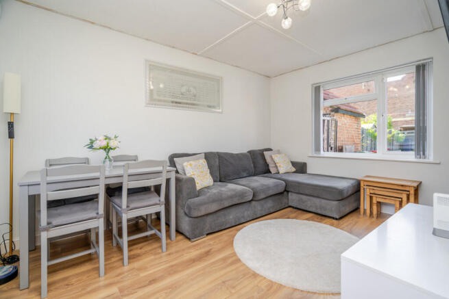 Saffron Street, Bletchley, Milton Keynes, MK2 photo 4