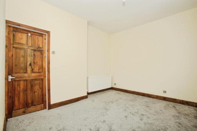 2 bed Terraced for sale Image 6