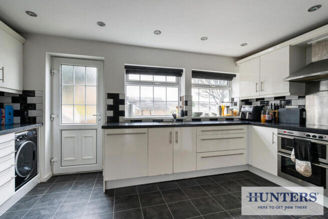 2 bed Terraced for sale Image 7
