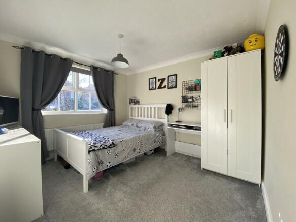 Photo 12