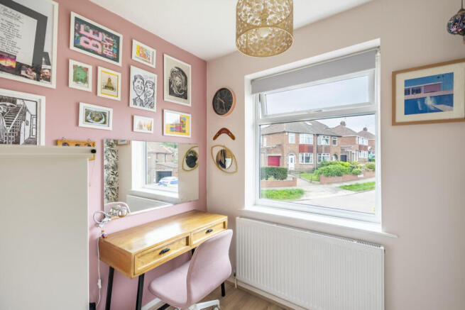 3 bed Semi-Detached for sale Image 10