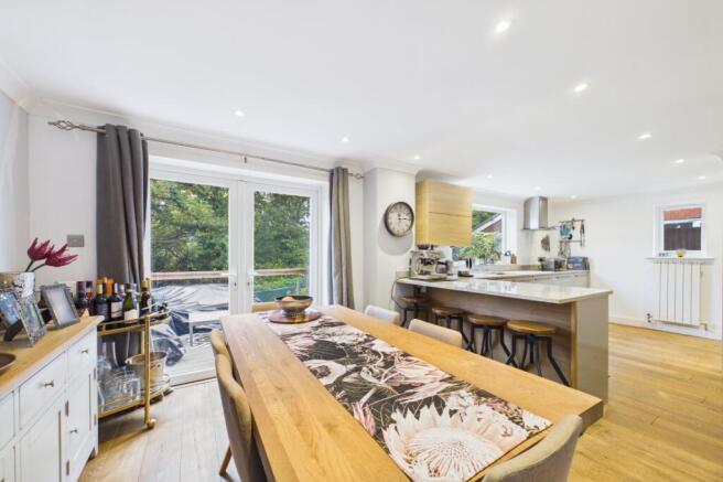 Atte Lane, Warfield, Berkshire, RG42 photo 3