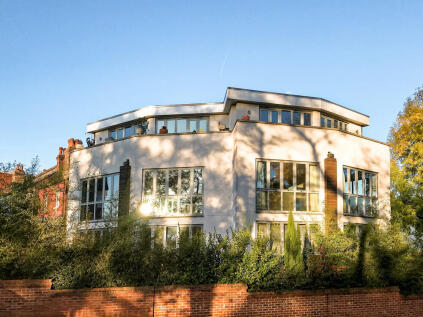 Underhill Road, East Dulwich, London, SE22