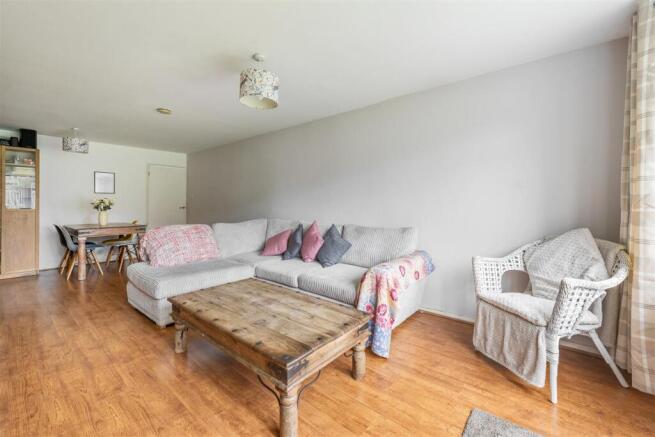 Briarview Court E4