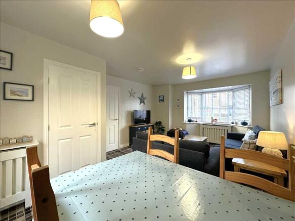 2 bed House for sale Image 9