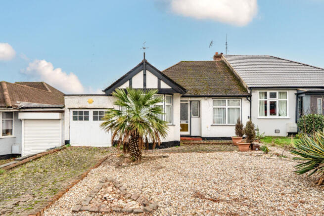 Russell Lane, Whetstone, London, N20 photo 2