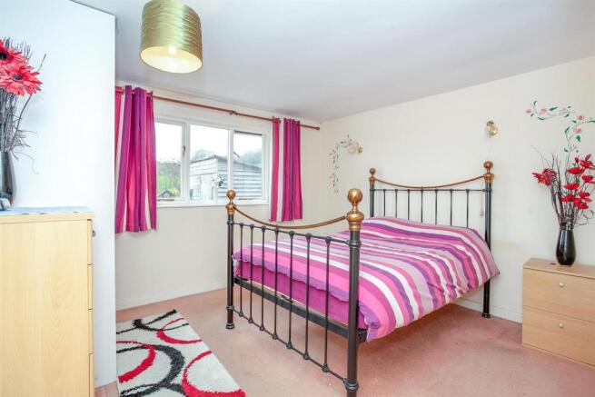 Bedroom One 1.jpg