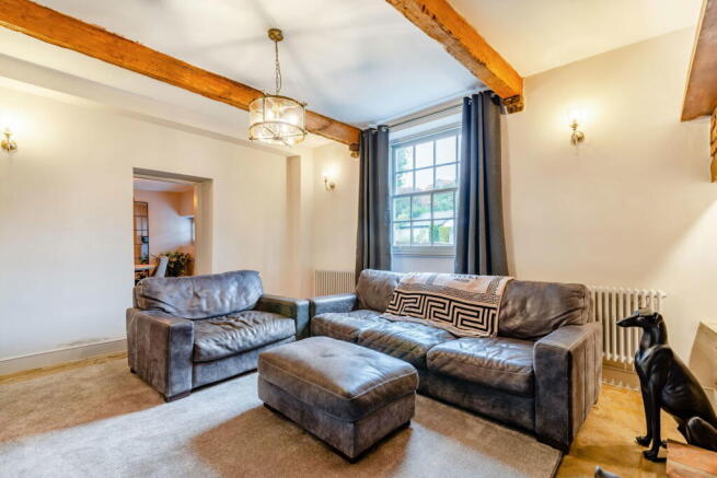 4 bed Cottage to rent Image 10