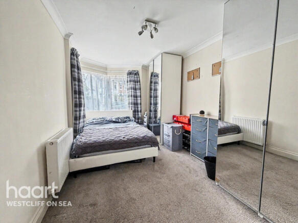 West Road, Westcliff-On-Sea photo 4