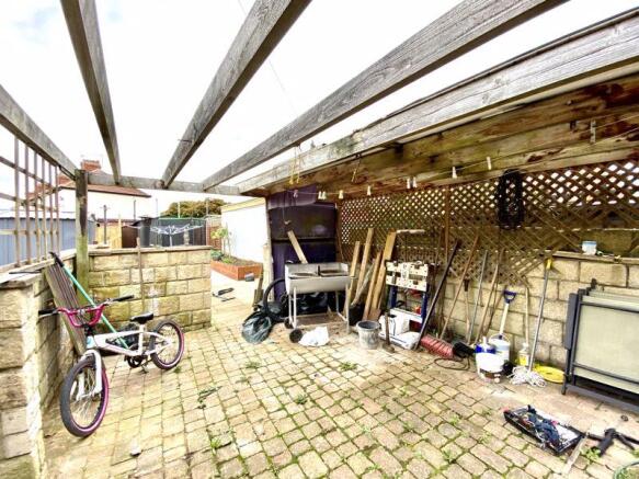 Patio Entertai...