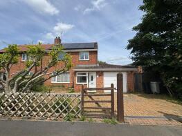 48, Woodland View, Oakham LE15 6EL
