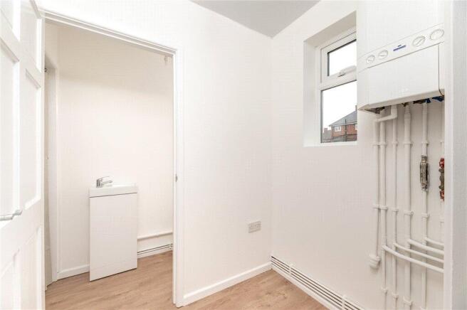 3 bed Semi-Detached for sale Image 9