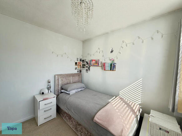 3 bed Detached for sale Image 11