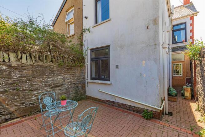 Amesbury Road 1-3.jpg