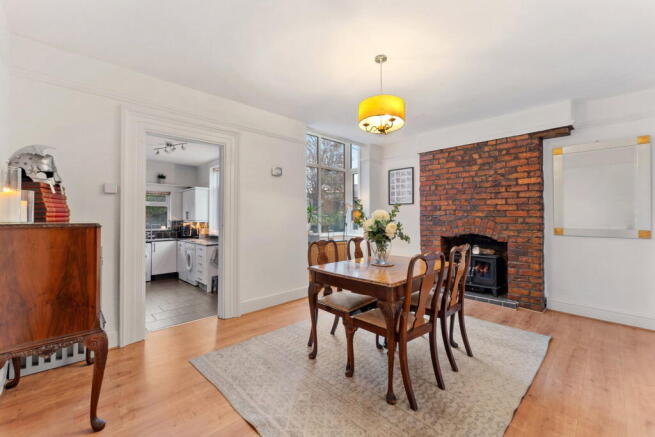 Northenden Road, Sale, M33 photo 4