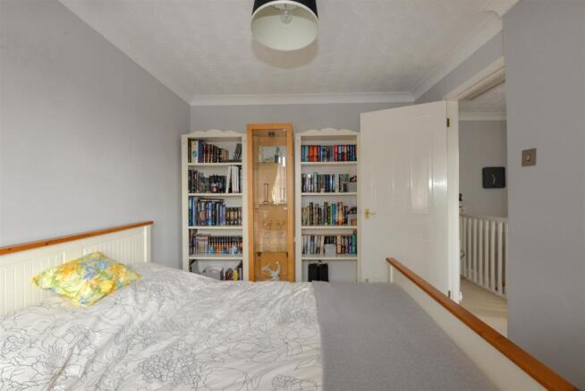 Bedroom2 2.jpg