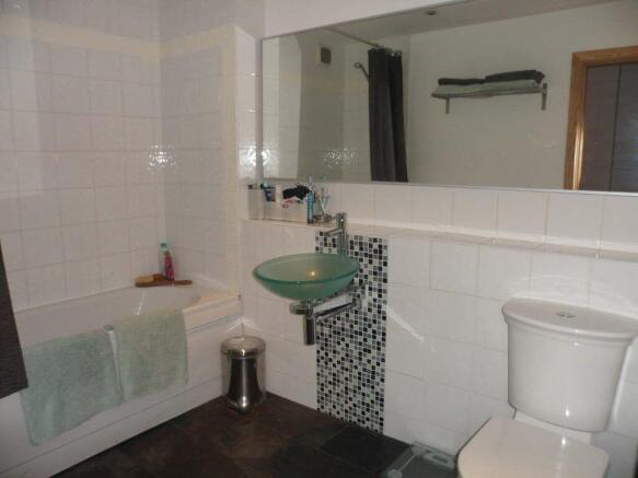 1 bed Apartment for sale Image 5