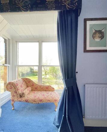 Bedroom bay