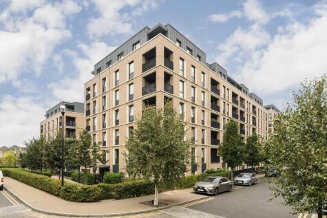 Denman Avenue, Hanwell