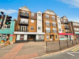 17, 547 Socata House, London Road, Westcliff-on-sea SS0 9LH