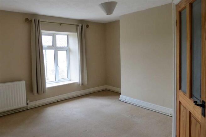 Bedroom 1: