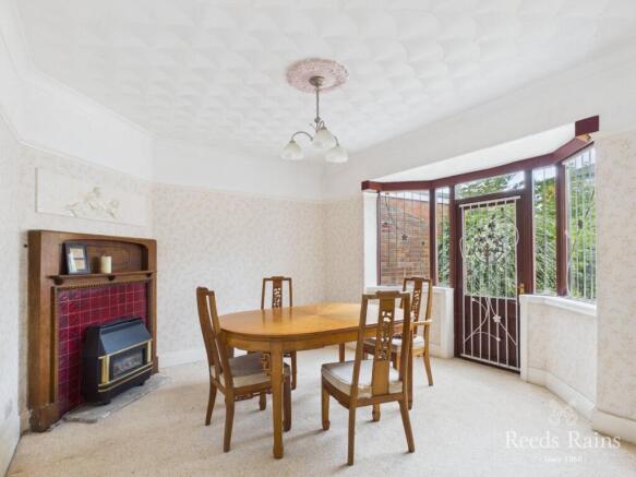 3 bed Bungalow for sale Image 5