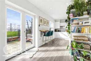 Apartment 9, 18 Reservoir Court, Palace Road, London SW2 3NG