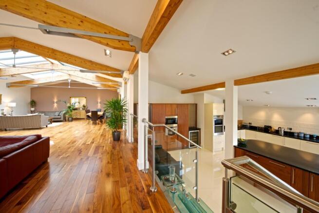 Living/Kitchen