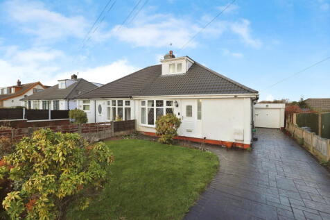 Pennine Close, Bury, BL8 1RB