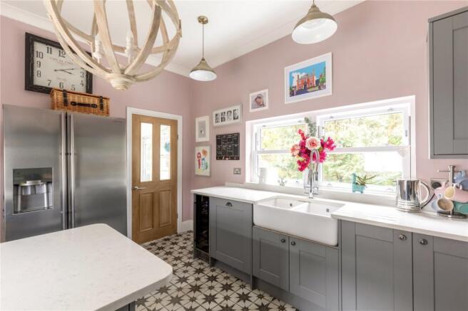 Kitchen/Breakfast Rm