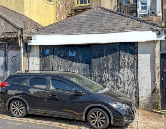 Studio parking on Brunswick Street West, Hove, £150,000