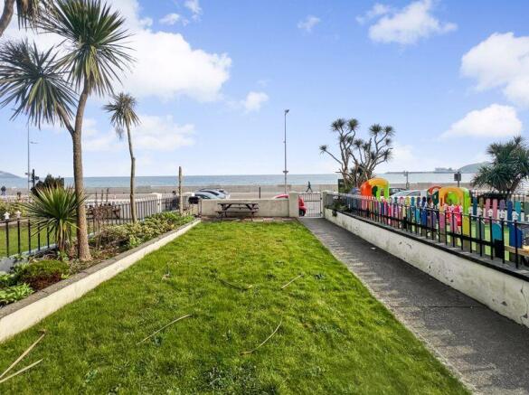 Apartment 2, 7 Clarence Terrace