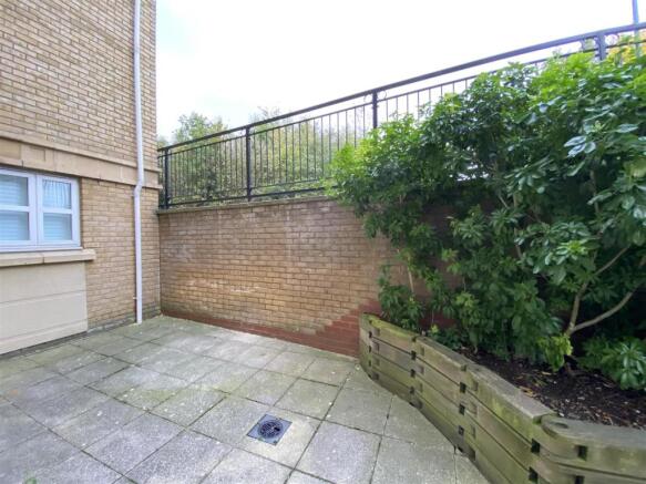 Courtyard Garden