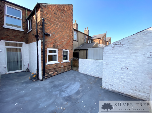 2 bed Terraced for sale Image 10