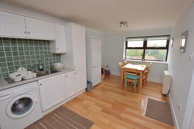 Kitchen diner