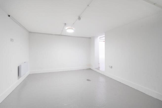 IW-260124-CA-197-U 21.jpg