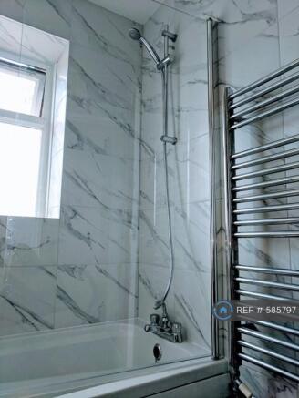 Newly Fitted Shower/Bath