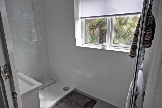 En Suite Shower Room