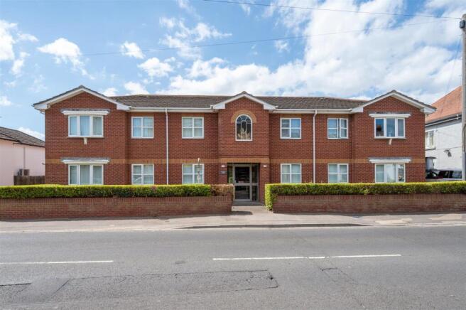 Flat 7 111 Elm Grove 26 2.jpg