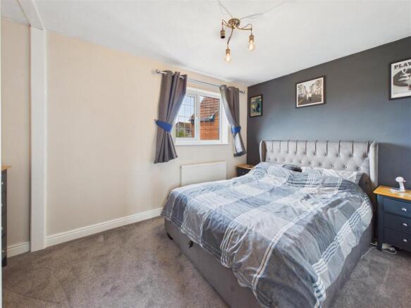 3 bed Detached for sale Image 8