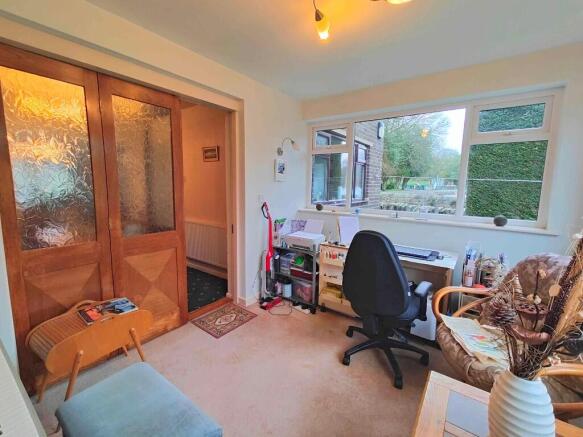3 bed Detached for sale Image 10