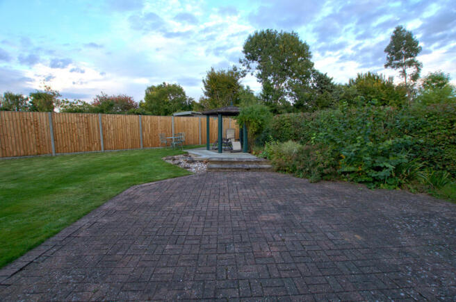 Photo 14