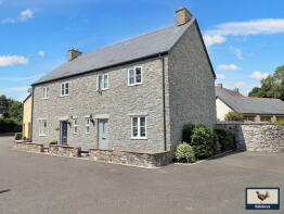 4 The Burrows, Higman Close, Tavistock PL19 9FF